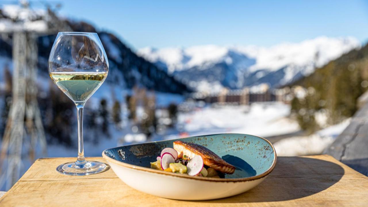 Hotel Carlina By Les Etincelles La Plagne Zewnętrze zdjęcie
