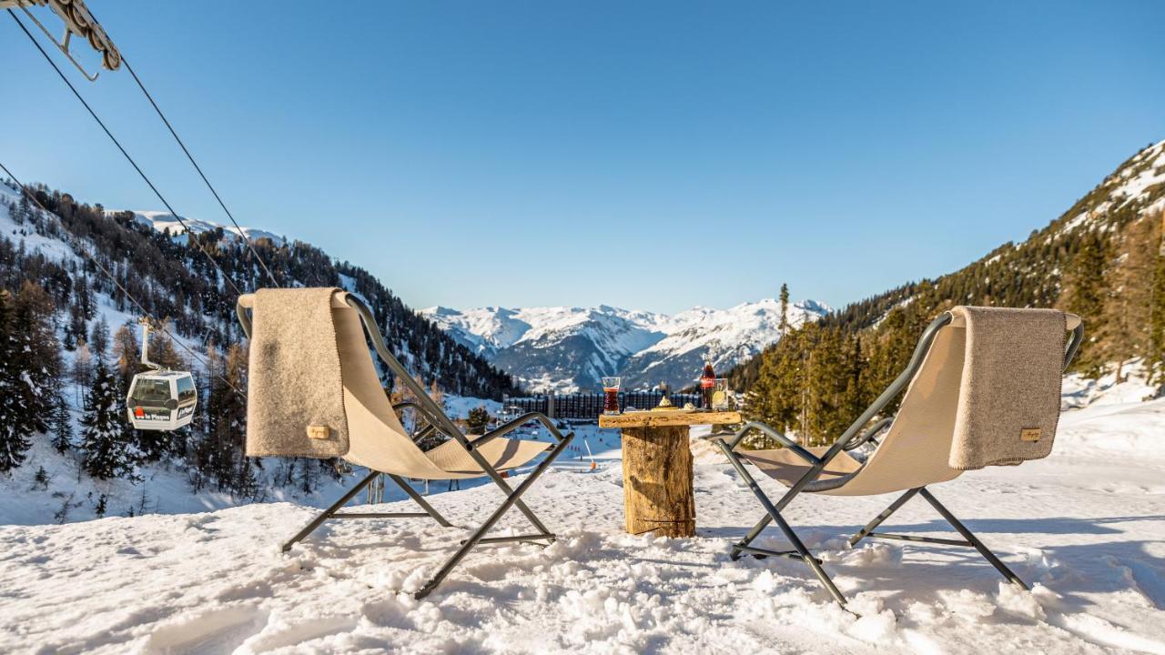 Hotel Carlina By Les Etincelles La Plagne Zewnętrze zdjęcie